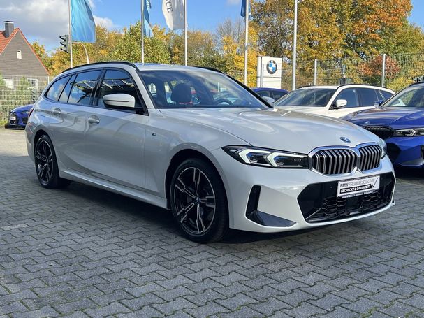 BMW 330e Touring 215 kW image number 2