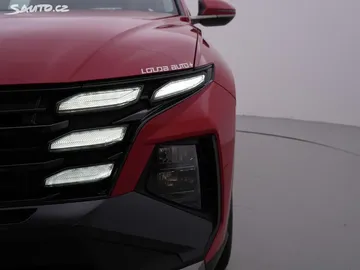 Car image 30