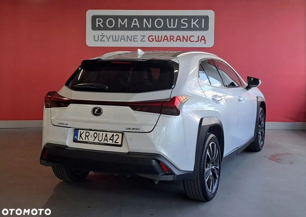 Lexus UX 126 kW image number 3