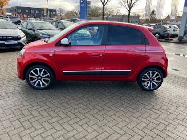 Renault Twingo TCe 90 Intens 66 kW image number 3