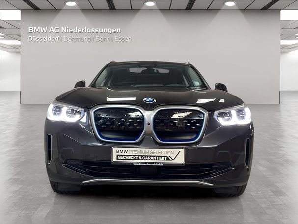 BMW iX3 210 kW image number 2