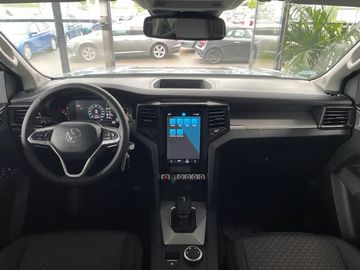 Car image 24