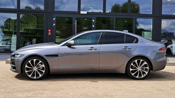 Jaguar XE 150 kW image number 5