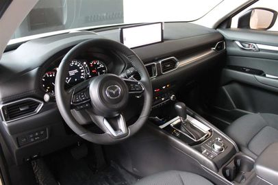 Car image 9