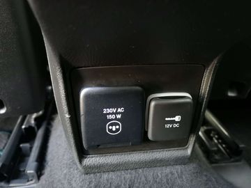 Car image 33