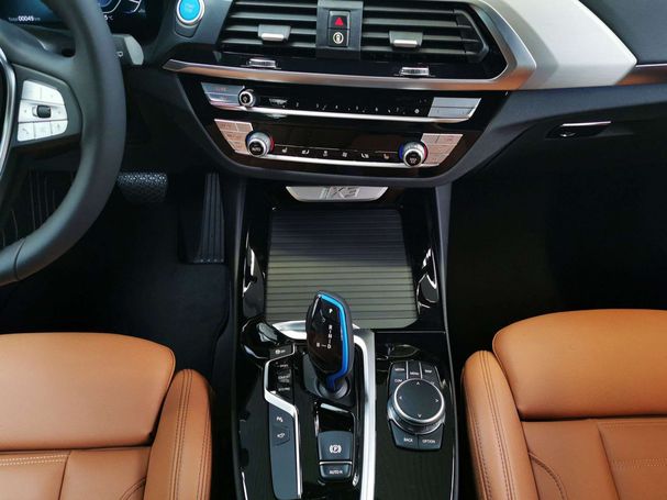 BMW iX3 Impressive 210 kW image number 10