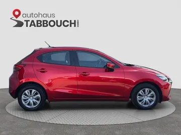 Car image 4
