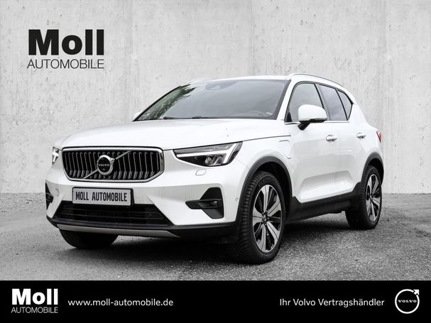 Volvo XC40 Recharge Plug-in Hybrid T4 155 kW image number 1