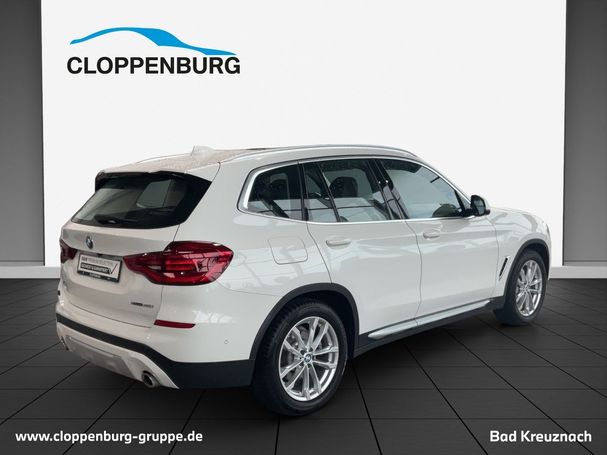 BMW X3 xDrive30i xLine 185 kW image number 5