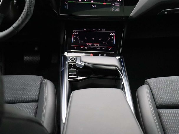 Audi e-tron 55 quattro Sportback 300 kW image number 9