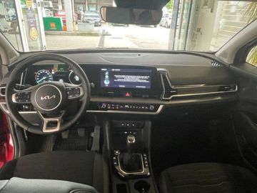 Car image 11