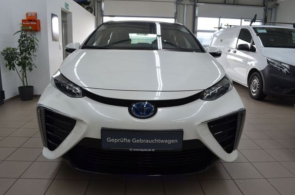 Toyota Mirai 113 kW image number 2