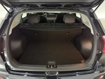 Car image 38