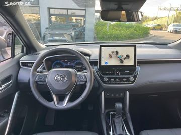 Car image 10