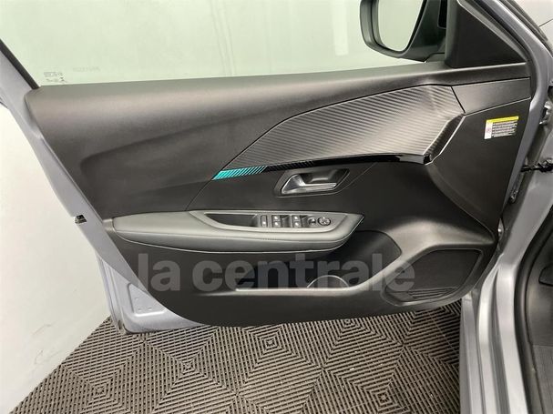 Peugeot 208 PureTech 100 EAT8 Allure 74 kW image number 24