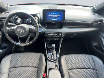 Car image 9