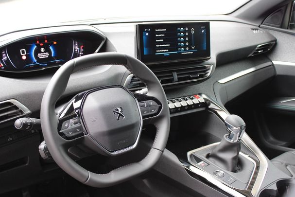 Peugeot 5008 PureTech Allure 96 kW image number 14