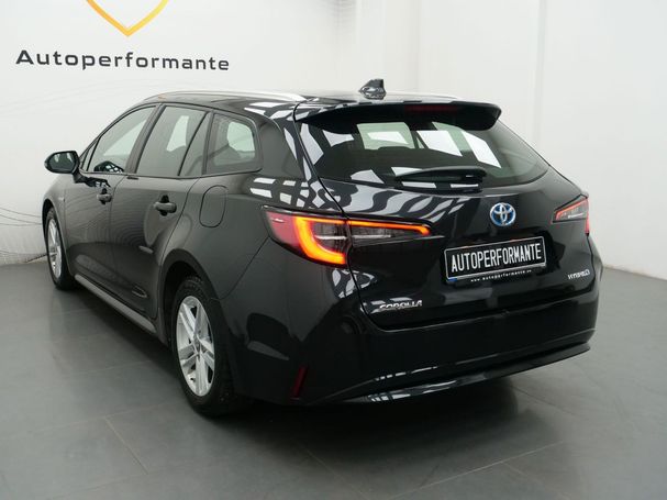 Toyota Corolla Hybrid Touring Sports 90 kW image number 8