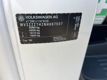 Car image 39