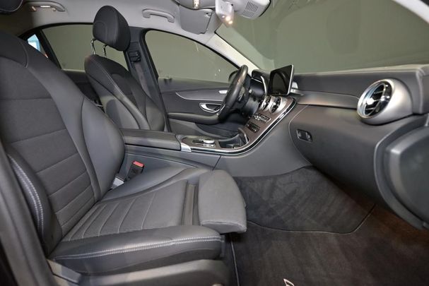 Mercedes-Benz C 300 d 180 kW image number 4