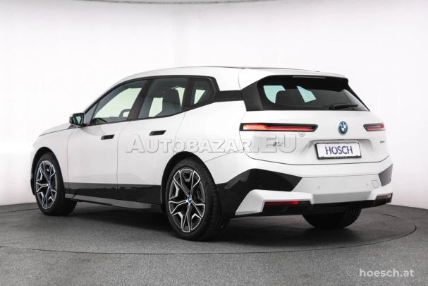 BMW iX xDrive 385 kW image number 2