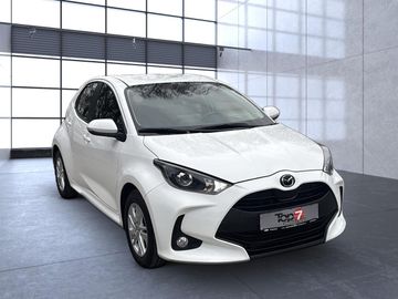 Car image 3