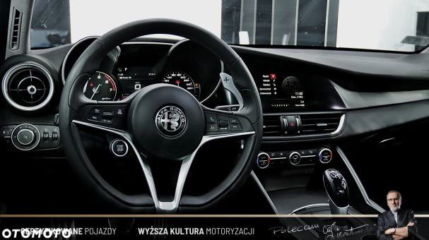 Alfa Romeo Giulia 2.0 Turbo Veloce 206 kW image number 18