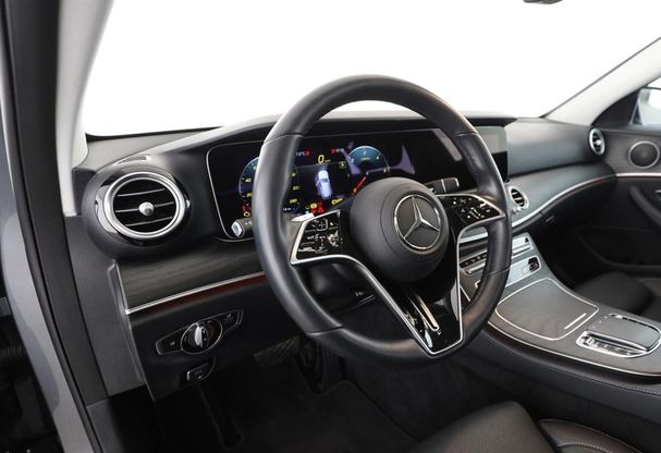 Mercedes-Benz E 400 d T Avantgarde 243 kW image number 15