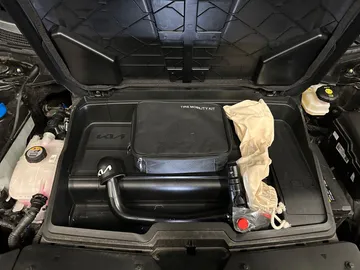Car image 37