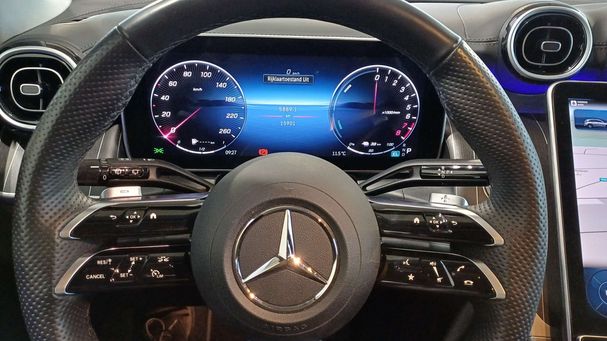 Mercedes-Benz GLC 300 e AMG Line 230 kW image number 20