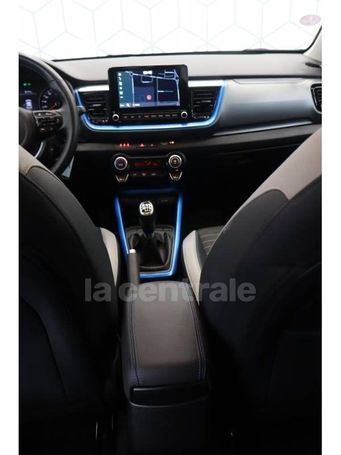 Kia Stonic 1.0 T-GDI 74 kW image number 16