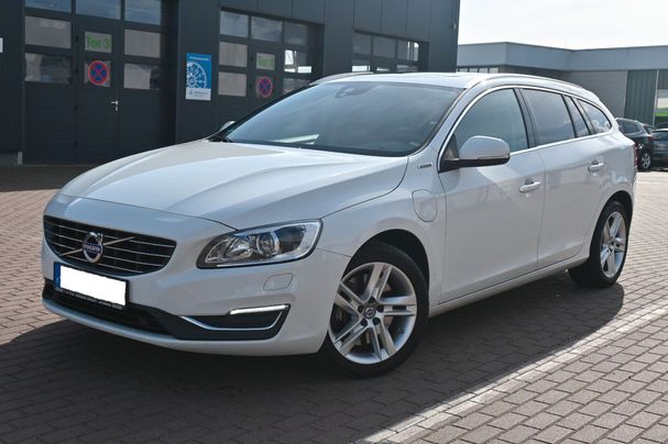 Volvo V60 AWD 212 kW image number 2