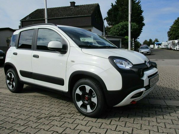 Fiat Panda 1.0 GSE Hybrid 51 kW image number 2