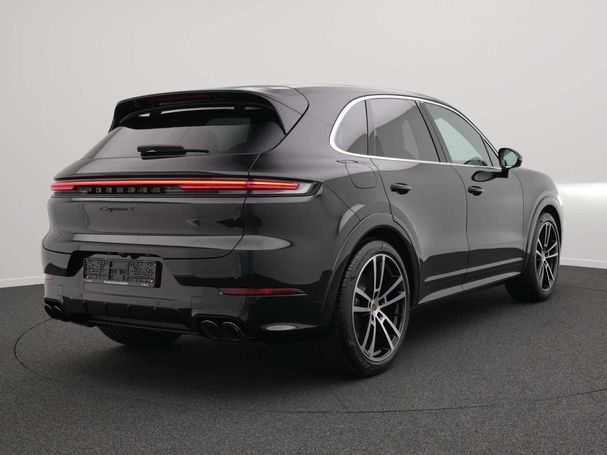 Porsche Cayenne S E-Hybrid 382 kW image number 2