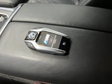 Car image 36