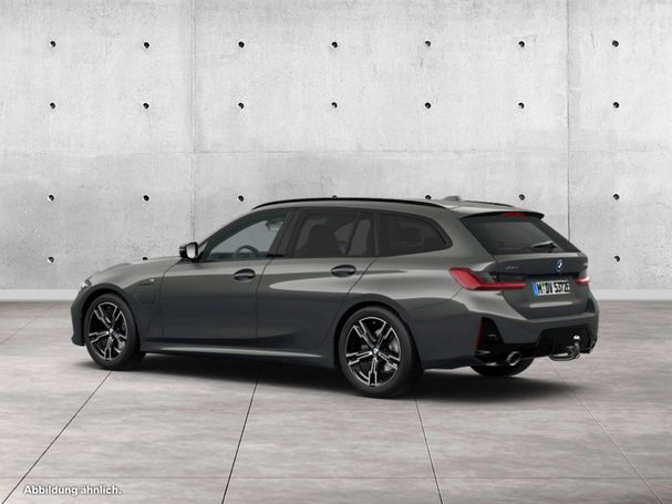 BMW 330e Touring xDrive 215 kW image number 7