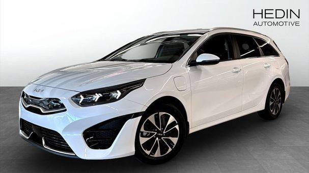 Kia Ceed Plug-in Hybrid 104 kW image number 1