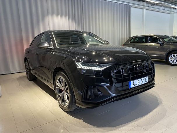 Audi Q8 60 TFSIe quattro S-line 344 kW image number 2