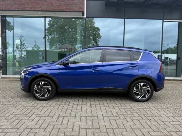Car image 34