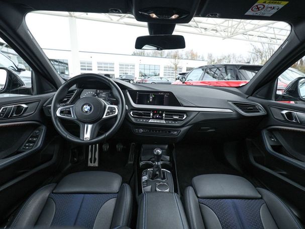 BMW 118i 103 kW image number 9