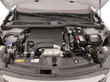 Car image 33