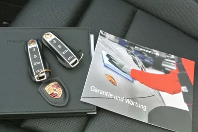 Car image 31