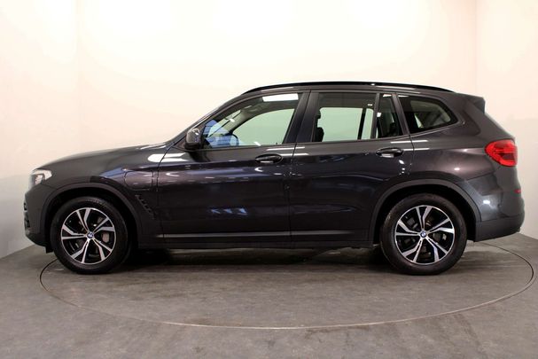 BMW X3 xDrive 120 kW image number 2