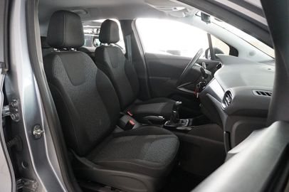 Car image 39
