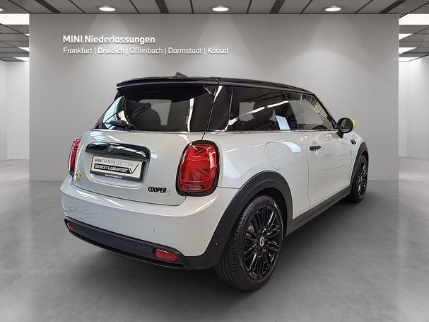 Mini Cooper SE Mini 135 kW image number 3