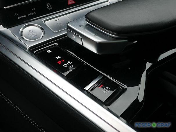 Audi e-tron 55 S-line 300 kW image number 12