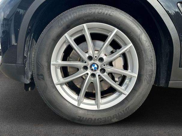 BMW X3 xDrive30e Advantage 215 kW image number 8