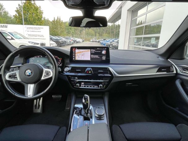 BMW 520i 135 kW image number 8