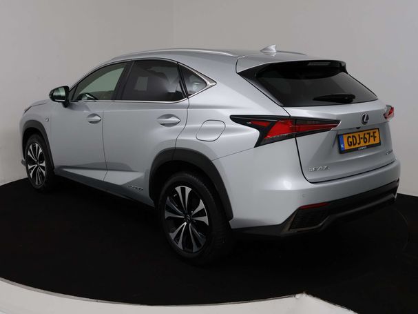 Lexus NX 300 h AWD 145 kW image number 19