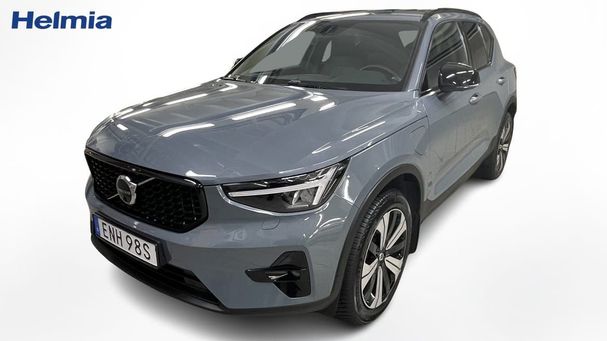 Volvo XC40 Recharge T4 Plus Dark 157 kW image number 1